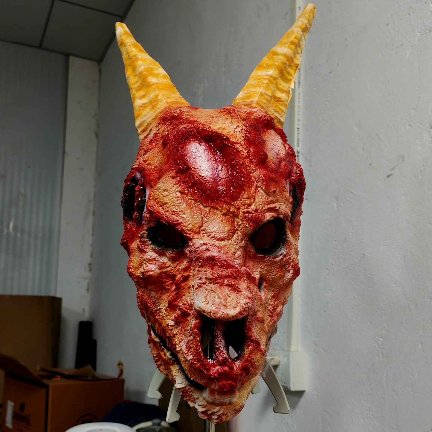 Demon Goat Full Head Rubber Ghost Mask with Horns Bloody Unique Horror Costume Accessory for Halloween Party