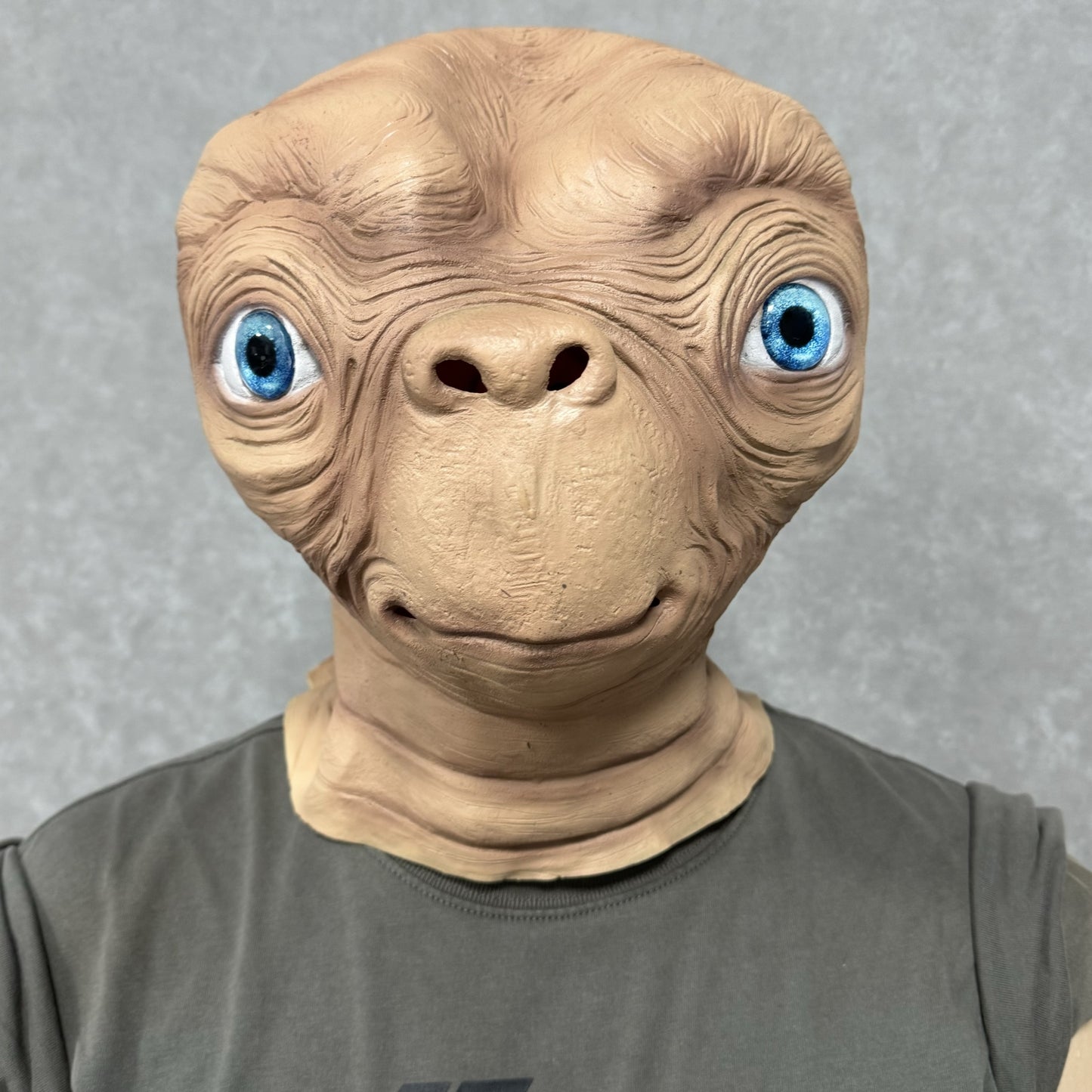 Adult Full Head ET Alien Blue Eyes Rubber Mask Funny Halloween Cosplay Costume Accessory