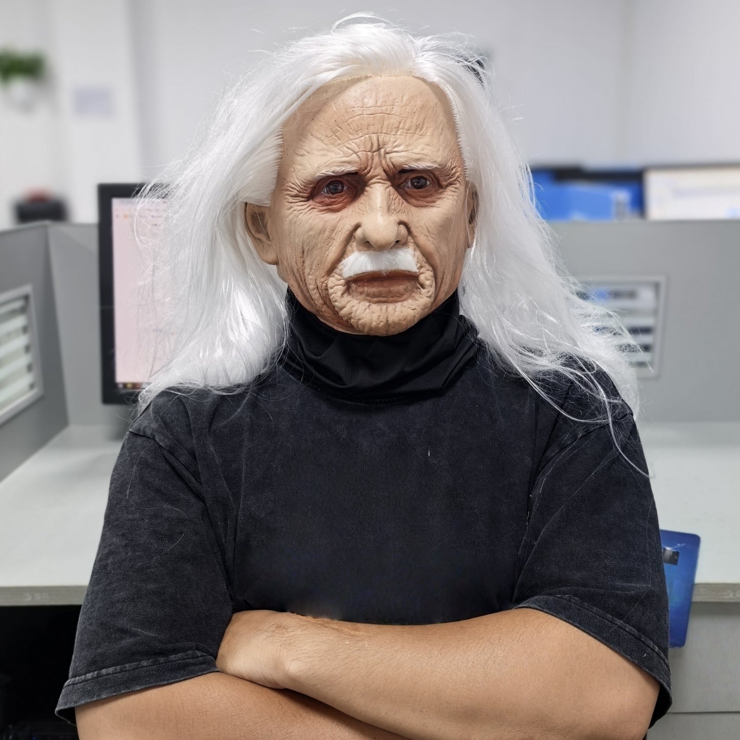 Realistic Full Head Old Man Mask with White Hair And Beard Lightweight Cloth Latex Halloween Costume Scene Accessories Rubber Face Prop for Parties