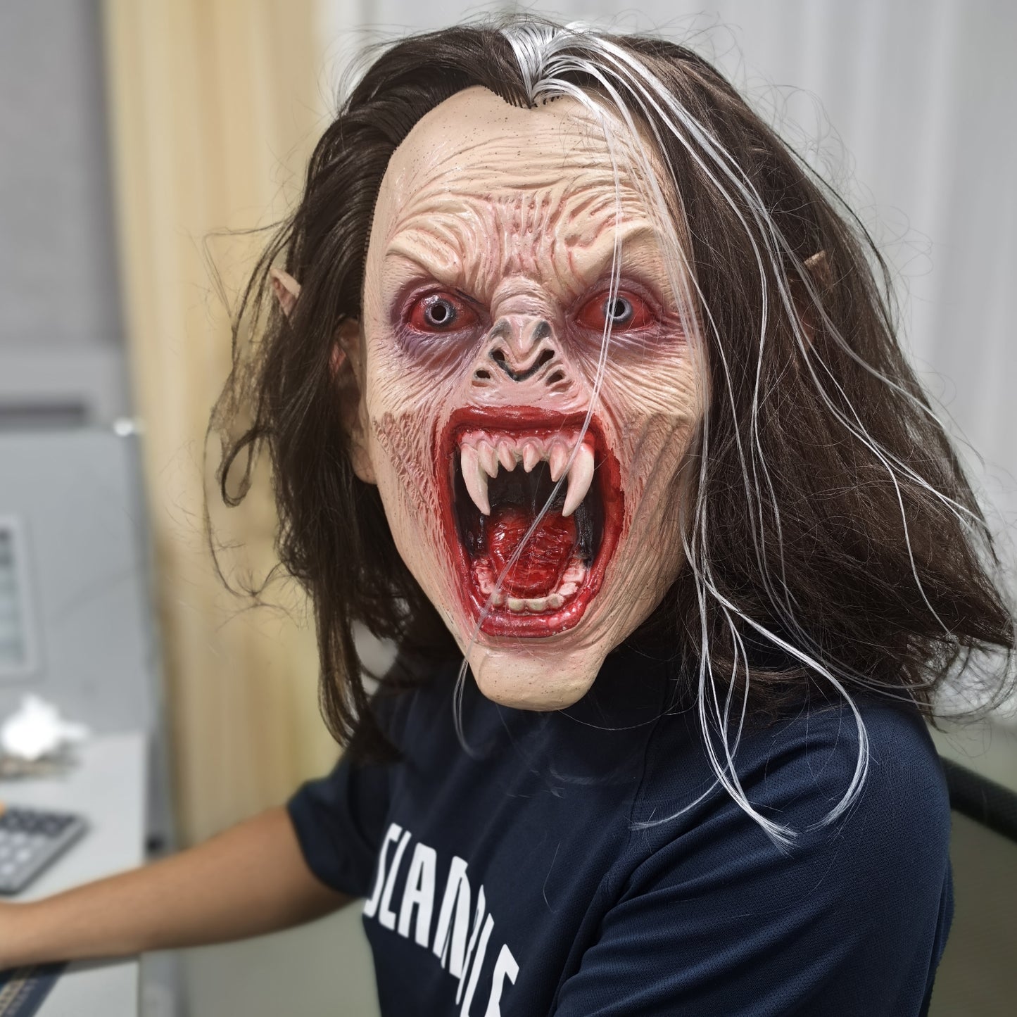 Adult Lifelike Vampire Costume Prop Rubber Mask with Long Hair And Sharp Teeth for Halloween Horror Nights