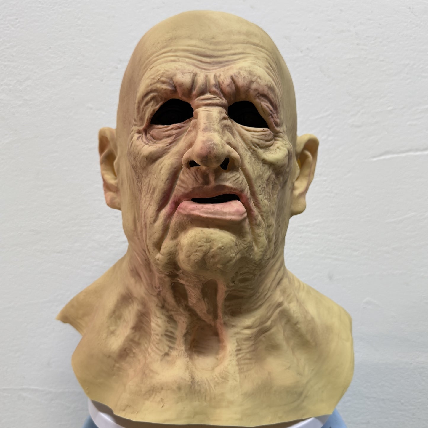 Realistic Long Neck Rubber Silicone Latex Mask for Parties Old Man Costume Accessory with Soft Touch Feel