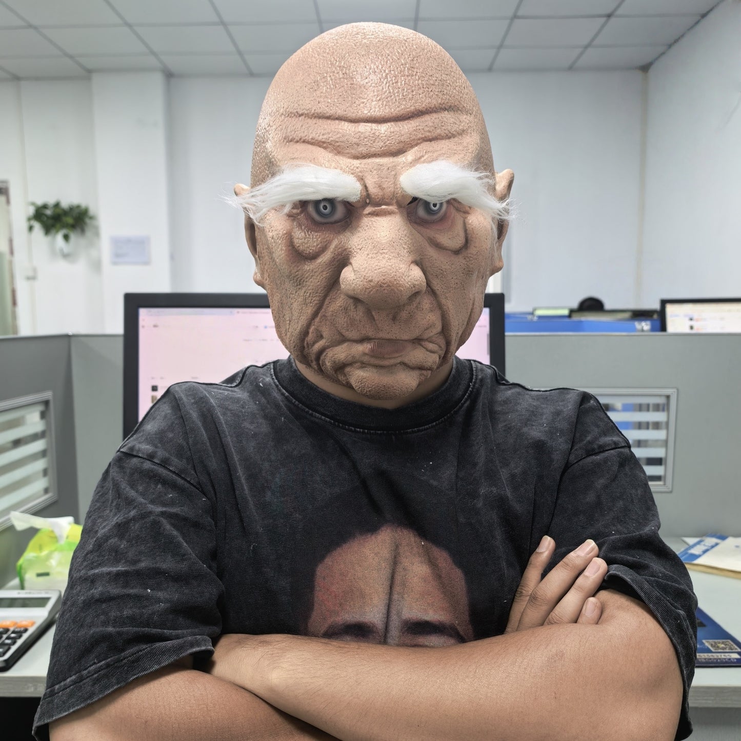 Realistic Rubber Old Man Mask with White Eyebrow Angry Full Head Prop for Halloween Party Costume Accessory