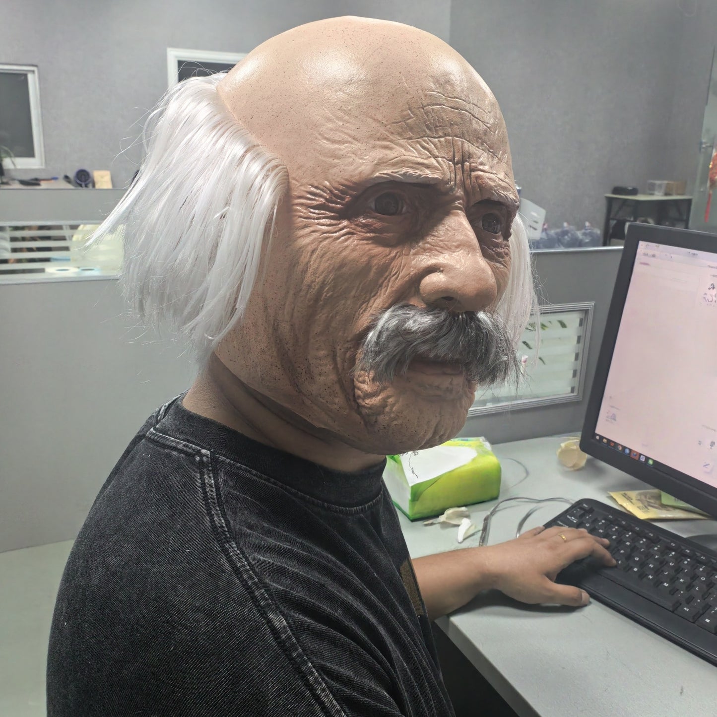 Adult Full Head Bald Old Man Mask with White Hair for Celebrity Party Cosplay Accessory Grandpa Costume with Wig and Beard